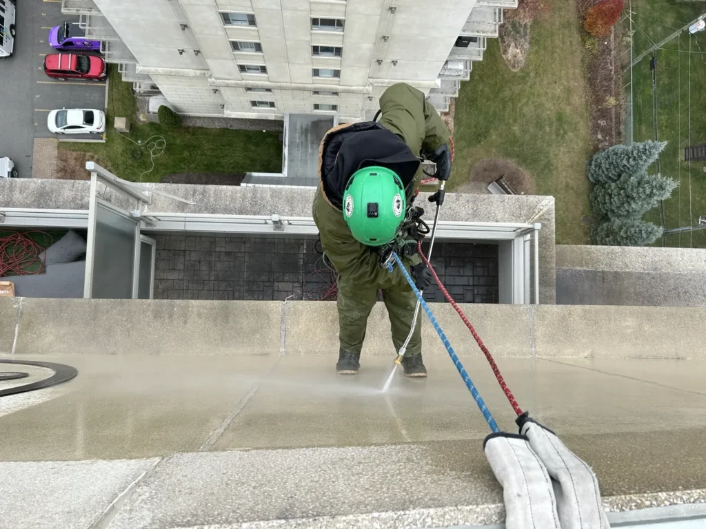 high-rise workshop pressure washing 2026 01